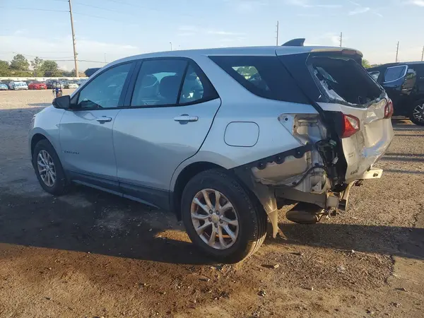 2GNAXHEV7J6149430 2018 CHEVROLET EQUINOX - Image 2