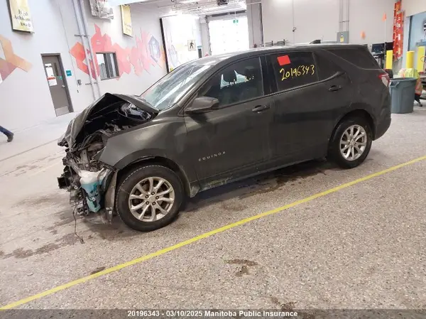 2GNAXHEV7J6151338 2018 CHEVROLET EQUINOX - Image 2