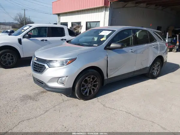 2GNAXHEV7J6162968 2018 CHEVROLET EQUINOX - Image 2