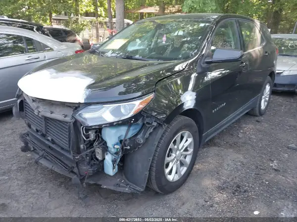 2GNAXHEV7J6198451 2018 CHEVROLET EQUINOX - Image 2