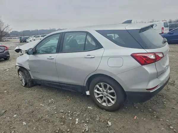 2GNAXHEV7J6202773 2018 CHEVROLET EQUINOX - Image 2