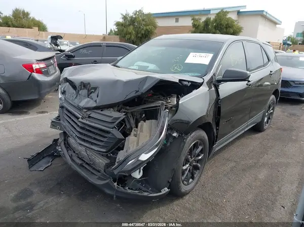 2GNAXHEV7J6204684 2018 CHEVROLET EQUINOX - Image 2