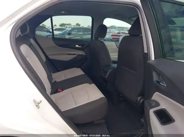 2GNAXHEV7J6231822 2018 CHEVROLET EQUINOX - Image 8