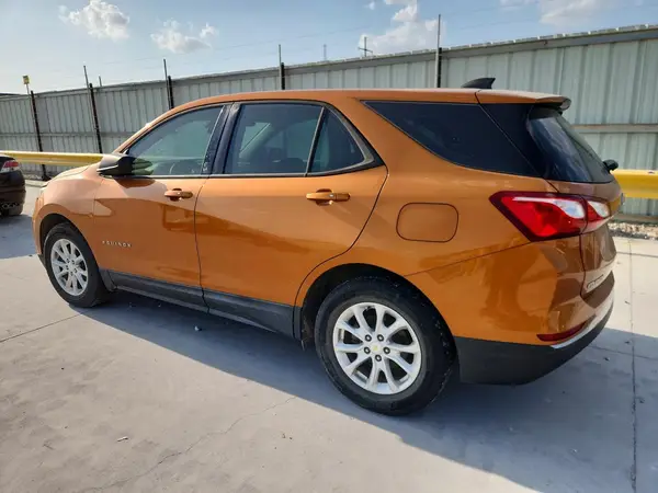 2GNAXHEV7J6249544 2018 CHEVROLET EQUINOX - Image 2