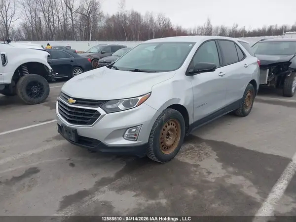 2GNAXHEV7J6272242 2018 CHEVROLET EQUINOX - Image 2