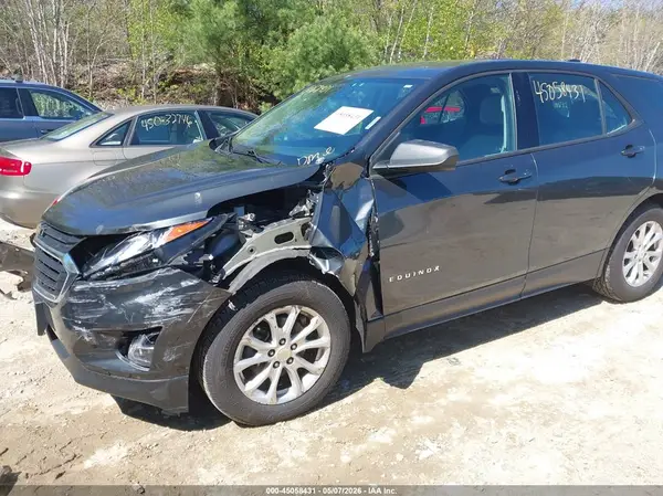 2GNAXHEV7J6324260 2018 CHEVROLET EQUINOX - Image 2