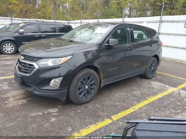 2GNAXHEV7J6337929 2018 CHEVROLET EQUINOX - Image 2