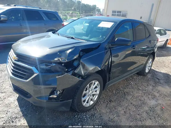 2GNAXHEV7K6100939 2019 CHEVROLET EQUINOX - Image 2