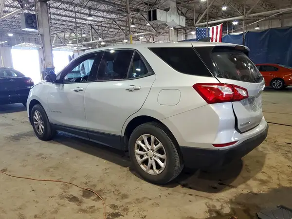 2GNAXHEV7K6121578 2019 CHEVROLET EQUINOX - Image 2