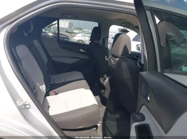 2GNAXHEV7K6138509 2019 CHEVROLET EQUINOX - Image 8