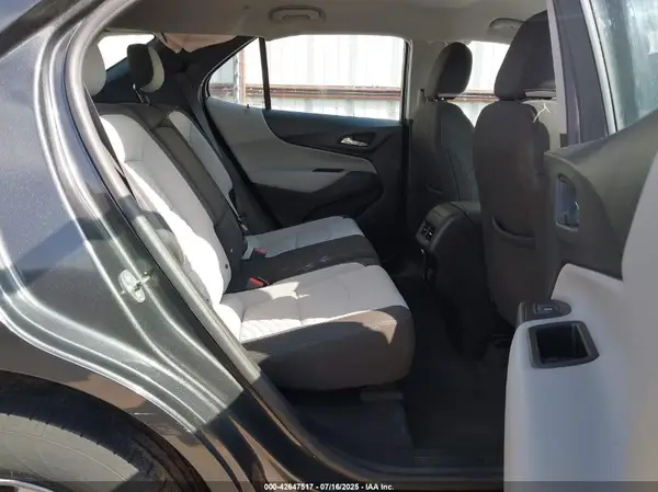 2GNAXHEV7K6143810 2019 CHEVROLET EQUINOX - Image 8