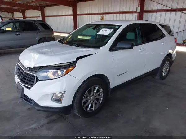 2GNAXHEV7K6202323 2019 CHEVROLET EQUINOX - Image 2