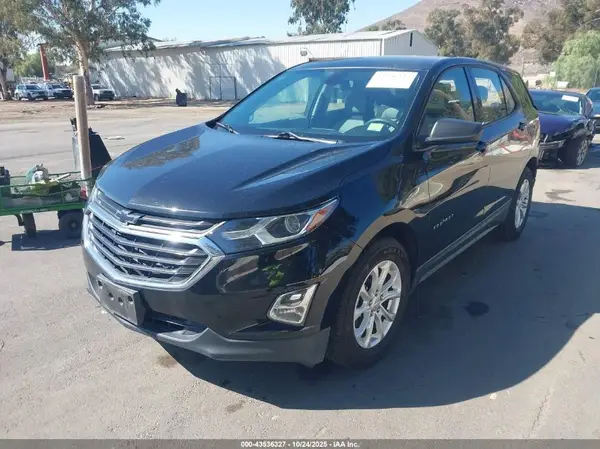 2GNAXHEV7K6202953 2019 CHEVROLET EQUINOX - Image 2