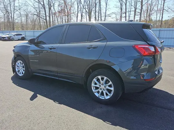 2GNAXHEV7M6142644 2021 CHEVROLET EQUINOX - Image 2