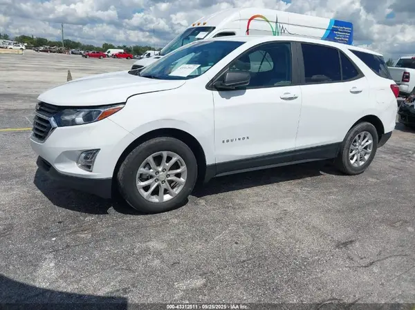 2GNAXHEV7M6146385 2021 CHEVROLET EQUINOX - Image 2
