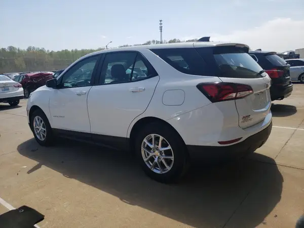 2GNAXHEV7N6101660 2022 CHEVROLET EQUINOX - Image 2