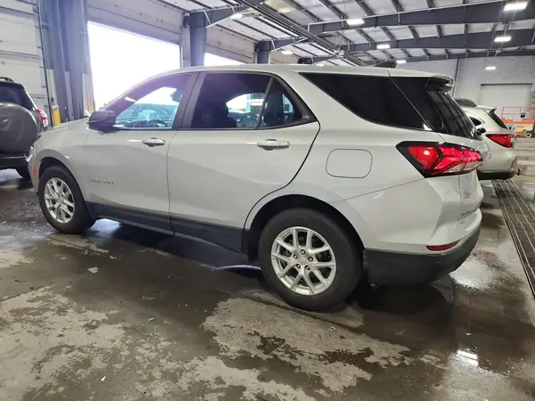 2GNAXHEV7N6120189 2022 CHEVROLET EQUINOX - Image 2