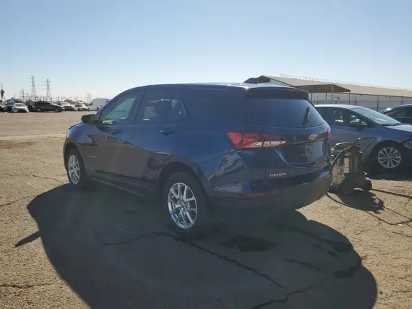 2GNAXHEV7N6132732 2022 CHEVROLET EQUINOX - Image 2