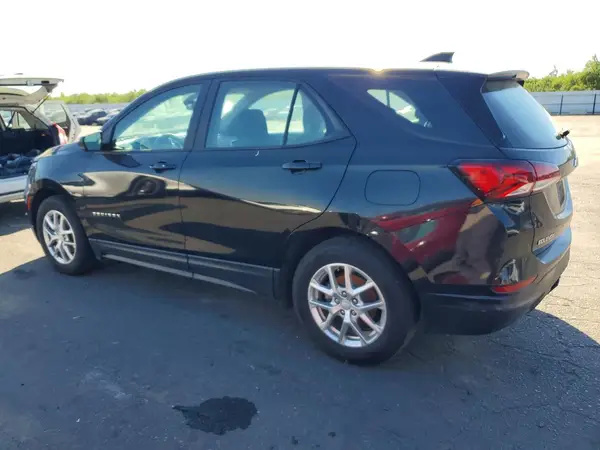 2GNAXHEV7N6146260 2022 CHEVROLET EQUINOX - Image 2