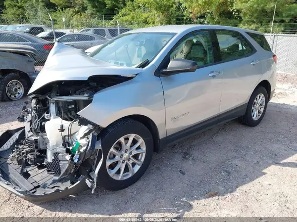 2GNAXHEV8J6104206 2018 CHEVROLET EQUINOX - Image 2