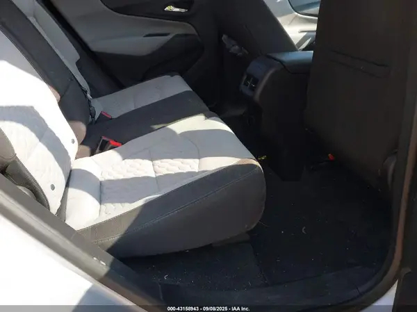 2GNAXHEV8J6104206 2018 CHEVROLET EQUINOX - Image 8