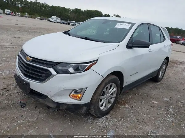2GNAXHEV8J6105243 2018 CHEVROLET EQUINOX - Image 2