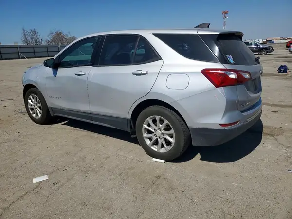 2GNAXHEV8J6125248 2018 CHEVROLET EQUINOX - Image 2