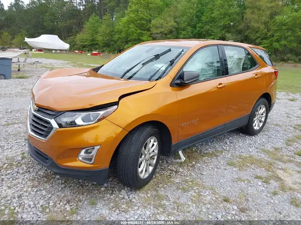 2GNAXHEV8J6133172 2018 CHEVROLET EQUINOX - Image 2