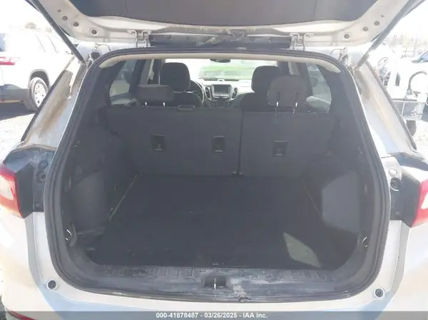 2GNAXHEV8J6151493 2018 CHEVROLET EQUINOX - Image 8