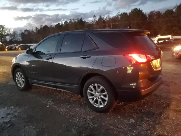 2GNAXHEV8J6152823 2018 CHEVROLET EQUINOX - Image 2