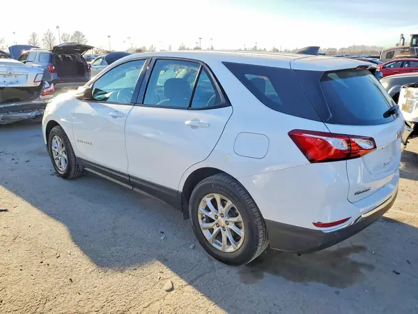2GNAXHEV8J6157326 2018 CHEVROLET EQUINOX - Image 2