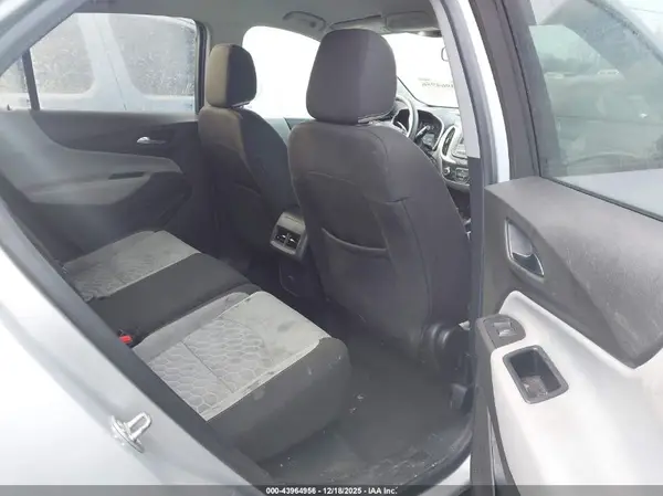 2GNAXHEV8J6175549 2018 CHEVROLET EQUINOX - Image 8