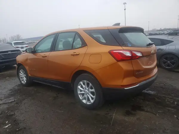 2GNAXHEV8J6200806 2018 CHEVROLET EQUINOX - Image 2