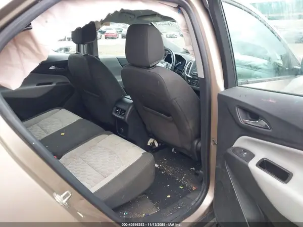 2GNAXHEV8J6230369 2018 CHEVROLET EQUINOX - Image 8