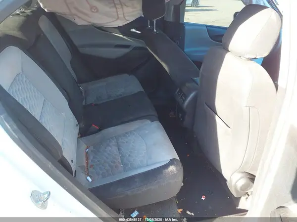 2GNAXHEV8J6268443 2018 CHEVROLET EQUINOX - Image 8
