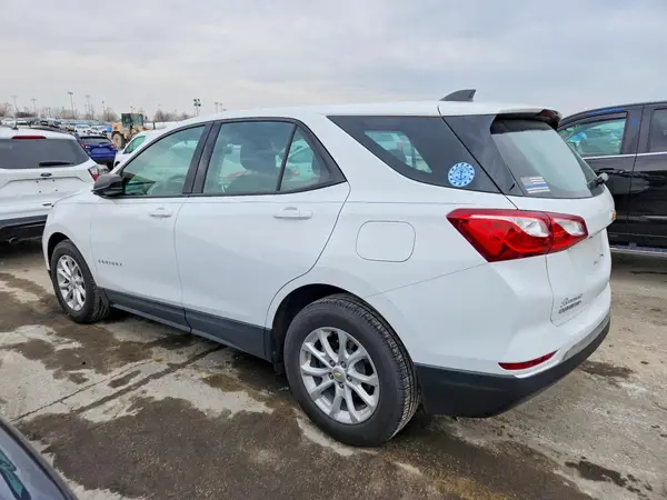 2GNAXHEV8J6269513 2018 CHEVROLET EQUINOX - Image 2
