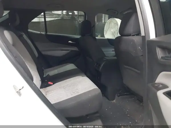 2GNAXHEV8J6278373 2018 CHEVROLET EQUINOX - Image 8