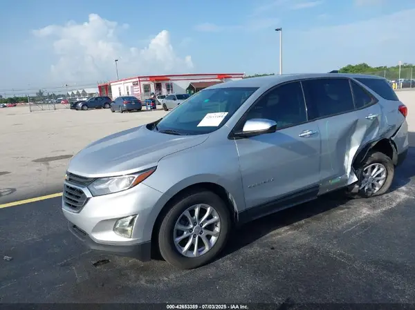 2GNAXHEV8J6285663 2018 CHEVROLET EQUINOX - Image 2