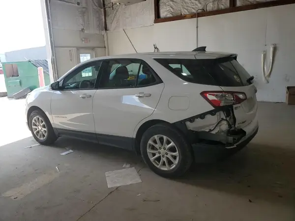 2GNAXHEV8J6306995 2018 CHEVROLET EQUINOX - Image 2