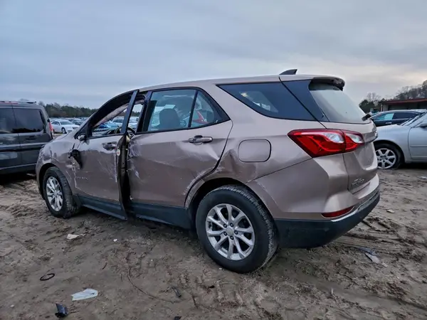 2GNAXHEV8J6323747 2018 CHEVROLET EQUINOX - Image 2