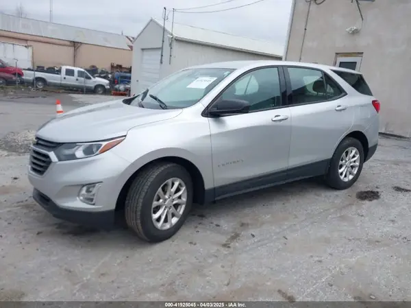 2GNAXHEV8J6349166 2018 CHEVROLET EQUINOX - Image 2