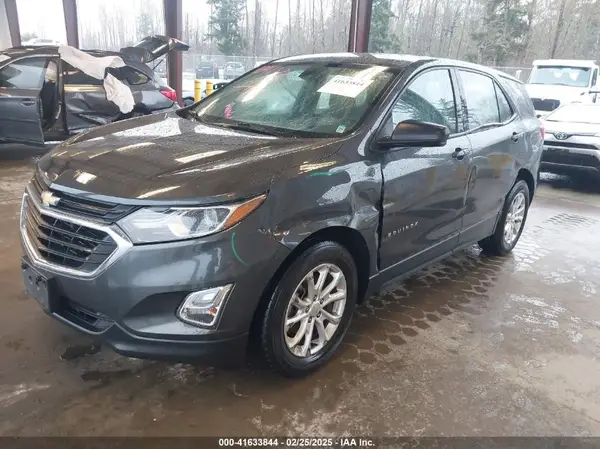 2GNAXHEV8K6118463 2019 CHEVROLET EQUINOX - Image 2