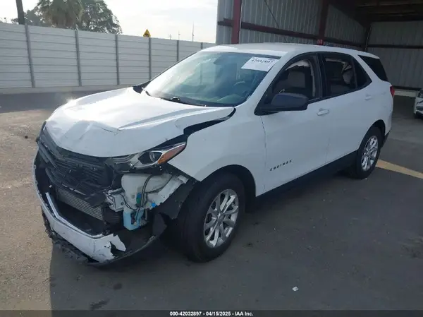 2GNAXHEV8K6171888 2019 CHEVROLET EQUINOX - Image 2