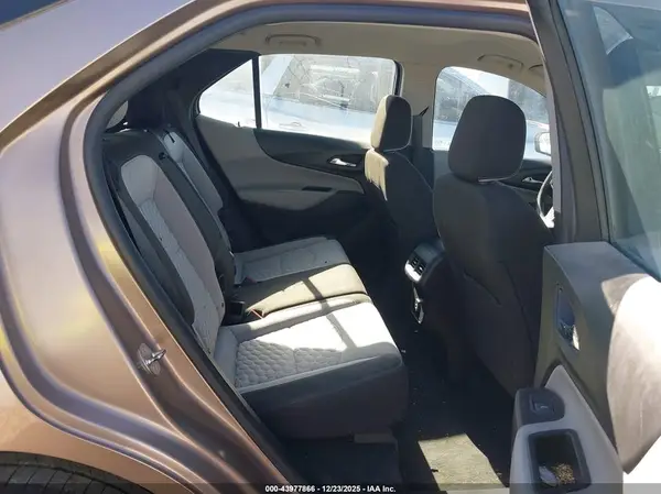 2GNAXHEV8K6219552 2019 CHEVROLET EQUINOX - Image 8
