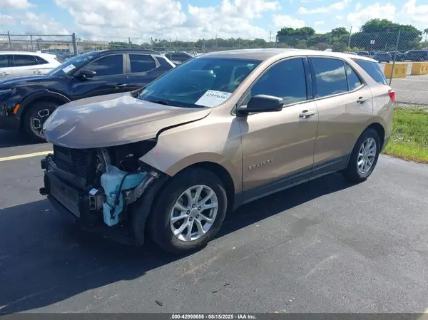 2GNAXHEV8K6280397 2019 CHEVROLET EQUINOX - Image 2