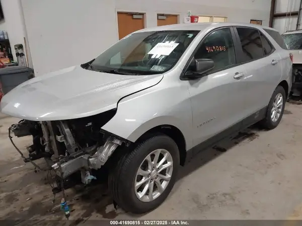 2GNAXHEV8L6123485 2020 CHEVROLET EQUINOX - Image 2