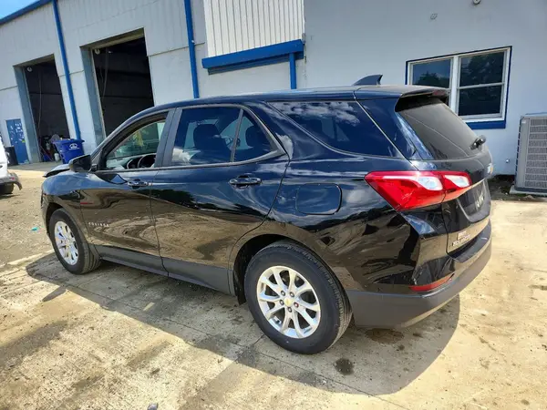 2GNAXHEV8L6232044 2020 CHEVROLET EQUINOX - Image 2