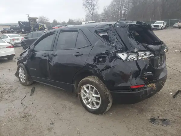 2GNAXHEV8N6141326 2022 CHEVROLET EQUINOX - Image 2