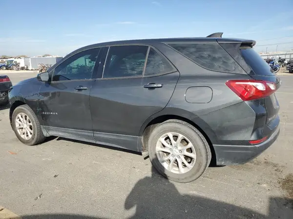 2GNAXHEV9J6109561 2018 CHEVROLET EQUINOX - Image 2