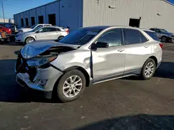 2GNAXHEV9J6125579 2018 CHEVROLET EQUINOX